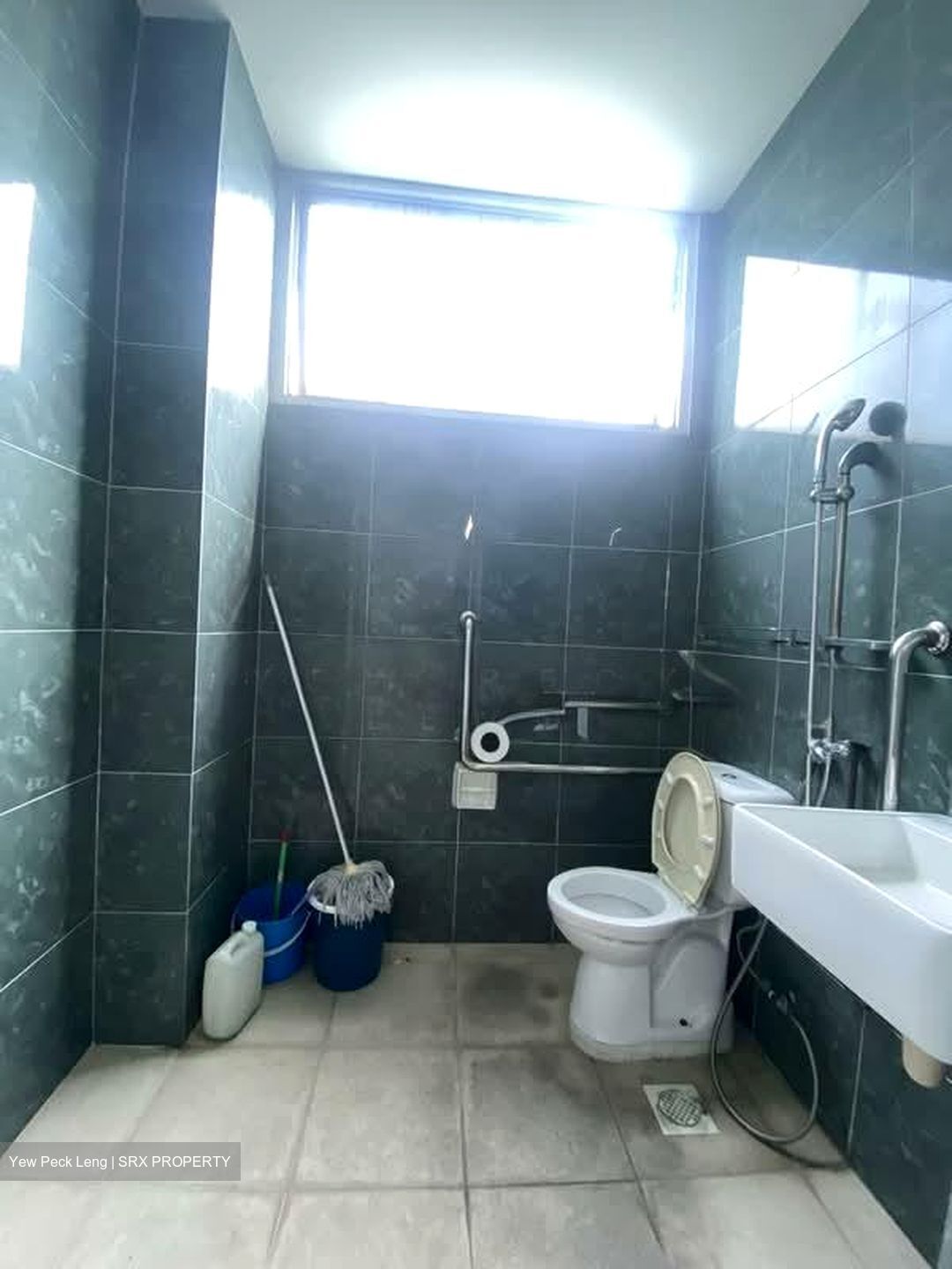 Hola Centre (D14), Factory #577064841
